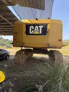 รถขุดตีนตะขาบ Caterpillar 390FL มือสอง สำหรับงานก่อสร้าง งานเหมือง งานหิน ปี 2020 รุ่น CAT-390d 390e - Product Image 3