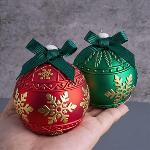 Christmas Relief Berry Candle Cup Silicone Mold DIY Plaster Snowflake Storage Box Ornament Epoxy Mold Round Transparent White - Product Image 3