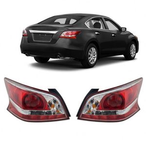 Usine bon prix vente entière nouveau style oe frein rouge arrière gauche droite feux feux arrière lampes pour <span class=keywords><strong>Nissan</strong></span> <span class=keywords><strong>Altima</strong></span> 2013 2014 <span class=keywords><strong>2015</strong></span> - Product Image 1