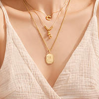 Collier carré tendance Dingyao en acier inoxydable plaqué or 18 carats avec perles rondes en forme de gourde pour femme