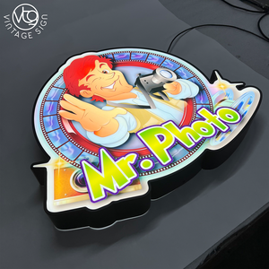 Insegna Luminosa LED Personalizzata con Logo Cartoon Mr. Photo, Stampa Completa per Studio Fotografico e Vetrina Negozio - Product Image 1