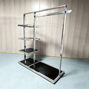 Moderno Exhibidor de Ropa de Acero Inoxidable con Estantes, Exhibidor de Pie Ajustable en Altura para Tiendas y Boutiques - Product Image 5