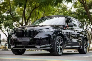 Kit Carrozzeria per <span class=keywords><strong>BMW</strong></span> <span class=keywords><strong>X5</strong></span> G05 LCI 2024-2026, Upgrade Black Knight Aerokit, Diffusore Anteriore, Spoiler, Griglia - Product Image 4