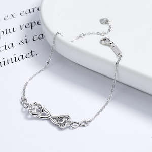 Nouveau Bracelet Chrétien Tendance Vintage en Argent Sterling Plaqué Or avec Double Zircon, Breloque Cœur, Initiale 8 et Croix pour Femme - Product Image 3