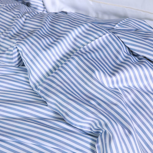 Bamboo Fiber <b>Bedding</b> <b>Set</b> 1.5m Stripe Minimalist Breathable Four Piece Sheet Duvet Cover Pillowcase <b>Set</b> - Product Image 1