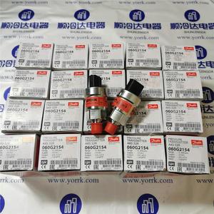 เครื่องส่งสัญญาณแรงดันยอร์ค AKS32R 060G2154 0-400 PSI 1/4 NPTF ผลิตในประเทศจีน - Product Image 3