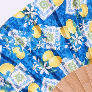 Abanico Plegable de Madera Estilo Español de 23 cm con Estampado de Limones, Abanico de Mano para Refrescarse en Verano, Regalo Promocional para Bodas y Fiestas - Product Image 4