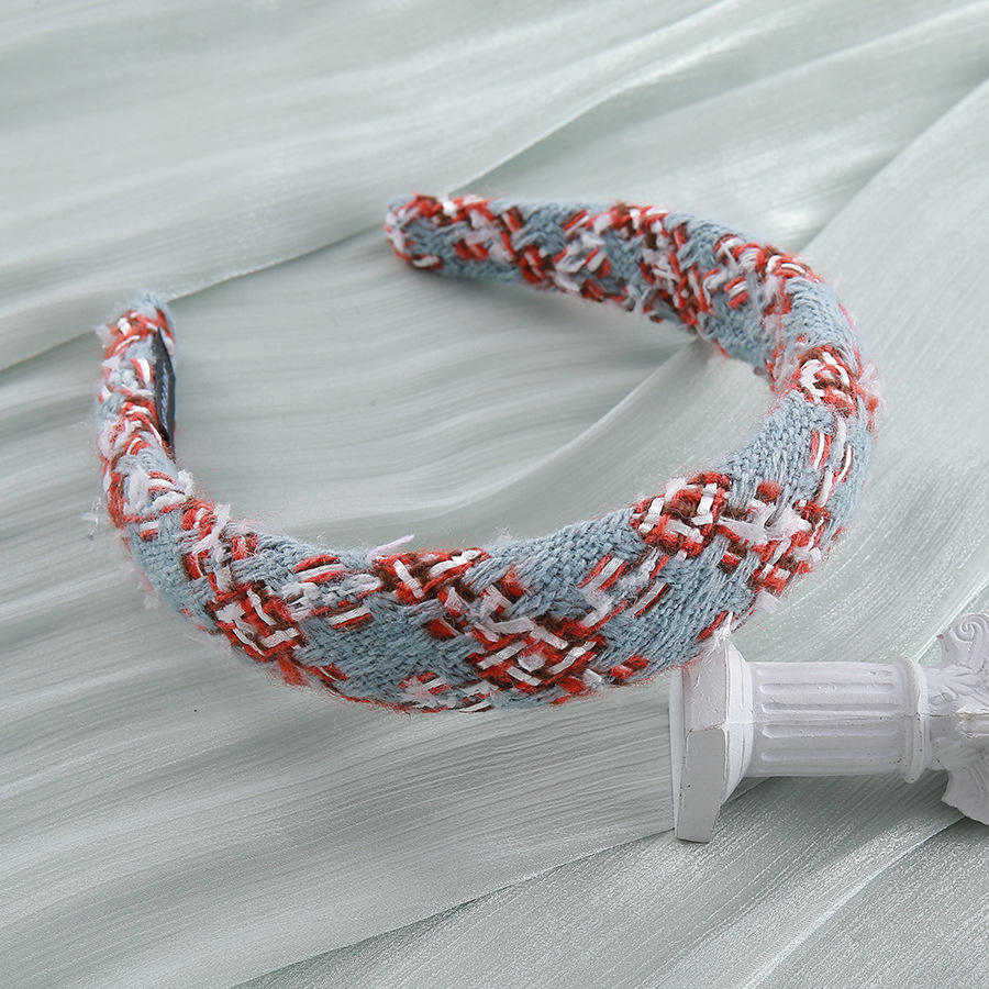 Blue and red spliced