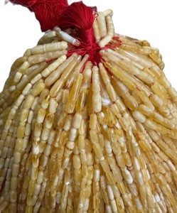 Ameubles de prière (Misbaha) en ambre naturel de Léningrad, Baltique, 6-10 mm, forme capsule, couleur miel-blanc, origine Kaliningrad, avec coupe maîtresse Imam Kahrab - Product Image 1