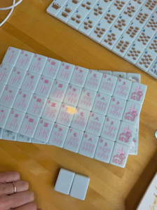 Jeu <span class=keywords><strong>de</strong></span> Mahjong Américain Château <span class=keywords><strong>de</strong></span> Conte <span class=keywords><strong>de</strong></span> Fées 160 Tuiles Rose Bleu Acrylique Thème <span class=keywords><strong>Princesse</strong></span> <span class=keywords><strong>de</strong></span> Luxe Vintage Cadeau <span class=keywords><strong>de</strong></span> Fête Familiale - Product Image 4