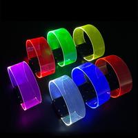 Bracelet lumineux LED magnétique en silicone étanche, gravé au laser, personnalisé, vente en gros d'usine, style antique