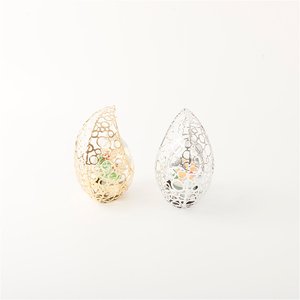 Fabrication de globe à neige en résine 3D avec arbre de Noël, globe à neige personnalisé, imperméable, peint à la main, souvenir d'extraworld, cadeau - Product Image 3