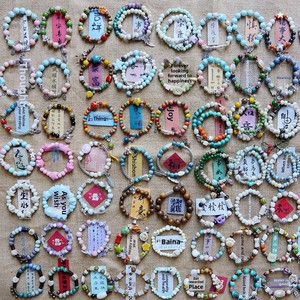 Bracelet en céramique fait main de Jingdezhen, ne se décolore pas, pour femme, haut de gamme, nouveau style chinois, polyvalent, motif floral de style national - Product Image 1