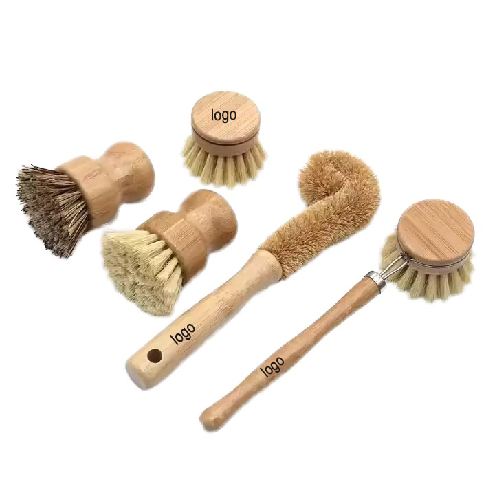 High Quality Cleaning Brush with Wooden Short and Long Handles Made of Coconut Fiber for Household Cleaning Tools