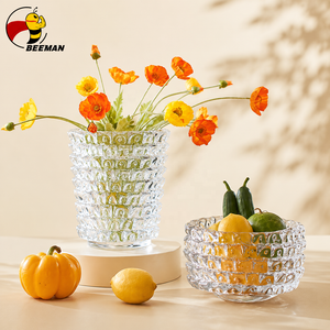 Vaso <span class=keywords><strong>per</strong></span> Fiori in Vetro Trasparente Texturizzato Moderno Beeman, Vaso Decorativo <span class=keywords><strong>per</strong></span> Arredamento Casa, Centrotavola Matrimonio, Vendita all'Ingrosso OEM ODM - Product Image 3