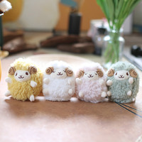 Vente en gros de porte-clés mignons en peluche en forme d'agneau, jouets, breloques pour sac à dos, décoration, peluche douce de ferme, poupée en peluche moelleuse, porte-clés en forme de mouton