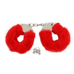 Оптовая продажа красный розовый черный плюшевый пушистый эротический бондаж наручники браслет Секс игрушки для женщин