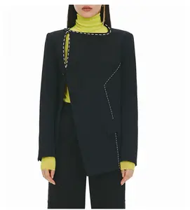 Jaket blazer wanita atasan hitam modis unik garis putih berongga tidak beraturan kualitas tinggi musim gugur 2023