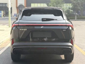 Jetour Shanhai L6 1.5t 2024 Usado, SUV Híbrido Enchufable, Volante a la Izquierda, Asientos de Cuero, Interior Oscuro, Neumáticos R19, L6 Vi - Product Image 6