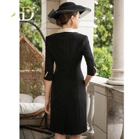 Robe de soirée élégante noire haut de gamme pour femme, avec boutons dorés, en acétate, coupe crayon ajustée, fabrication professionnelle OEM