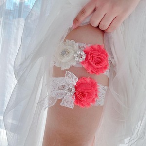 Ensemble de <span class=keywords><strong>jarretière</strong></span> de mariée en dentelle brodée de fleurs et de strass, accessoires de <span class=keywords><strong>mariage</strong></span>, lingerie de <span class=keywords><strong>mariage</strong></span>, quelque chose de bleu pour la mariée - Product Image 3
