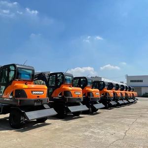 Excavadora de Ruedas Usada DOOSAN 60W DX60W, Mini Excavadora Anfibia de 6 Toneladas en Venta en Buenas Condiciones - Product Image 4