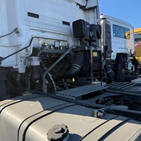 Traktor Diesel Howo T7H 6x4 Laris Manis, 440 Hp, Setir Kiri, Cocok untuk Transportasi Logistik Jarak Jauh