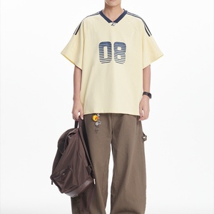 Camiseta Moderna Estilo Americano - Inspirada en la Cultura Streetwear, Corte Ajustado, Poliéster/Algodón, Transpirable, Secado Rápido, Estilo Urbano Auténtico - Product Image 6
