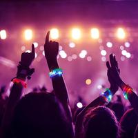 Gadgets Cool 2024, Bracelet Lumineux Coloré à Bas Prix, Bracelet de Concert, Pulseras LED, Bracelet avec LED