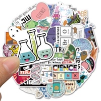 Étiquettes autocollantes découpées sur mesure en PVC/PP, étanches, avec logo anime et dessin animé pour emballage de vêtements