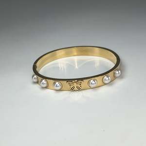 Pulsera de Perlas de Acero Inoxidable 316L con Baño de Oro PVD y Diseño de Mariposa, Joyería para Mujer - Product Image 1