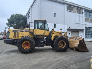 Cargador de ruedas usado Komatsu WA470, modelo 2023, motor y bomba incluidos, carga nominal de 24 toneladas - Product Image 1
