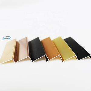 مظهر عالمي مزخرف على شكل حرف L زاوية قائمة من الألومنيوم مقذوف ذهبي بني بأكسيد الألومنيوم - Product Image 1