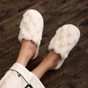 รองเท้าแตะพื้น EVA วัสดุใหม่ขายส่งสำหรับผู้หญิง รองเท้าแตะแฟชั่นบุขนนุ่ม คุณภาพดี - Product Image 3