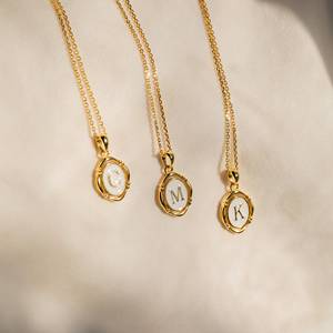 Collar <span class=keywords><strong>de</strong></span> Cadena <span class=keywords><strong>de</strong></span> 26 Eslabones con Letra Inicial Chapada en <span class=keywords><strong>Oro</strong></span> <span class=keywords><strong>de</strong></span> 18K <span class=keywords><strong>de</strong></span> Acero Inoxidable <span class=keywords><strong>de</strong></span> Fábrica, Joyería <span class=keywords><strong>de</strong></span> Boda, Regalo <span class=keywords><strong>para</strong></span> <span class=keywords><strong>Mujer</strong></span> - Product Image 6