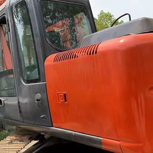 Pelle hydraulique sur chenilles Hitachi ZX120 d'occasion en bon état pour la construction, l'agriculture et le creusement Nouveau prix Moteur à noyau - Product Image 4