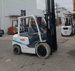 รถยกมือสอง 3 ตัน TCM LPG รุ่น TCM FD30 เครื่องยนต์ Isuzu นำเข้า เสากระโดงสองตอน ยางตัน จากญี่ปุ่น ราคาถูกกว่า - Product Image 4