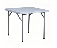 Table pliante carrée portable en HDPE pour 4 personnes, idéale pour le poker, les jeux de cartes, les pique-niques, le camping, les fêtes, les repas en plein air ou en intérieur