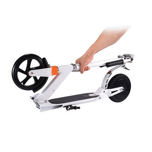 Trottinette pour les trajets quotidiens avec roues de 8 pouces pour une accélération plus rapide et une autonomie prolongée - Product Image 4