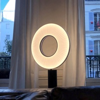 Lampe de table créative de luxe au design moderne pour la décoration de la maison, lampe de chevet pour chambre d'hôtel, lampe de lecture