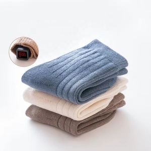 OEM ODM Ensemble de chaussettes tricotées antidérapantes pour nouveau-nés et bébés garçons, chaudes, en coton épais, pour l'hiver, l'été et l'automne, avec grip pour le sol, vente en gros - Product Image 4