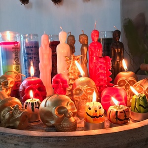 <strong>SKULL</strong> <strong>Candles</strong> -Suitable for Halloween/horror and Novelty Decorations - Product Image 2