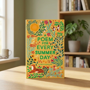 Un poema para cada día de verano de Allie Esiri, libro en inglés de bolsillo, poesía para la temporada de verano y libro de reflexión - Product Image 1