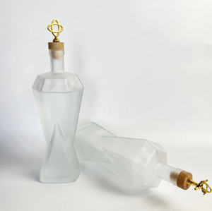 Botellas <span class=keywords><strong>de</strong></span> Vidrio Personalizadas OEM ODM 500ml 375ml Diseño Único para Whisky, <span class=keywords><strong>Vodka</strong></span>, Sprite, Licores, Venta al Por Mayor - Product Image 3