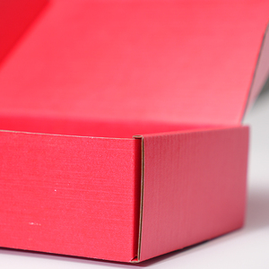 Màu Đỏ Đơn Giản In Ấn Thân Thiện Với Môi Bao Bì Các Tông Hộp Nhỏ Có Thể Gập Lại Sóng Vận Chuyển Hộp Bưu Phẩm - Product Image 2