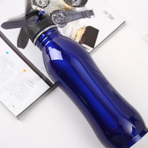 Gym <span class=keywords><strong>Sport</strong></span> Voyage 500ml 750ml Golssy Fini Bouteille à boire en acier inoxydable 304 Bouteilles d'eau de cyclisme en forme de <span class=keywords><strong>gourde</strong></span> personnalisées - Product Image 2