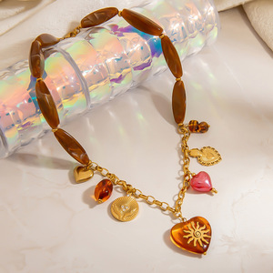 Collar de acero inoxidable con forma de corazón, colgante de resina y dijes para mujer, joyería de moda. - Product Image 4