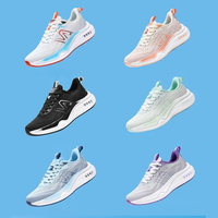 Chaussures de course pour hommes, respirantes, légères, baskets de sport, empeigne en mesh, amorti, entraînement quotidien, design confortable