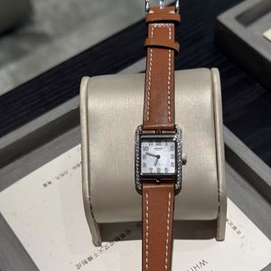 Reloj Analógico Cuadrado de Lujo para Mujer, Marca H 2025, con Correa de Cuero Pequeña, Esfera de Cristal, Movimiento de Cuarzo, por Stop Watch - Product Image 4