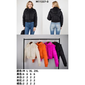 Cappuccio leggero da donna con piumino di vari colori taglie M Logo personalizzato 2XL piume in tinta unita per cappotti autunno inverno - Product Image 1